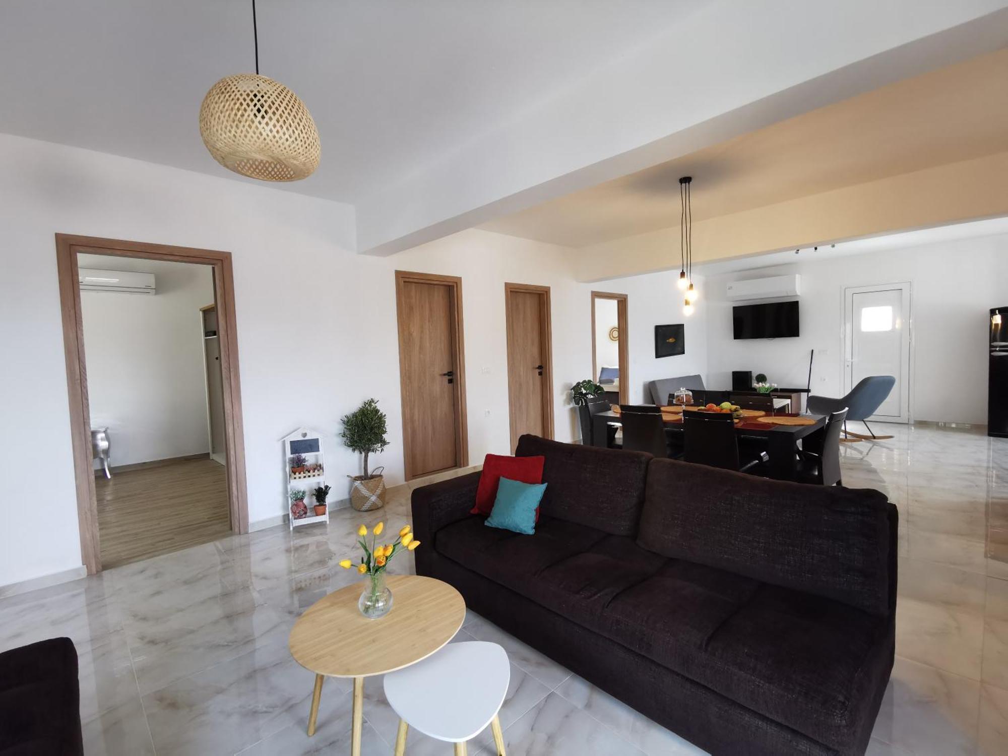 Mika's B Luxury House Near Faliraki Lejlighed