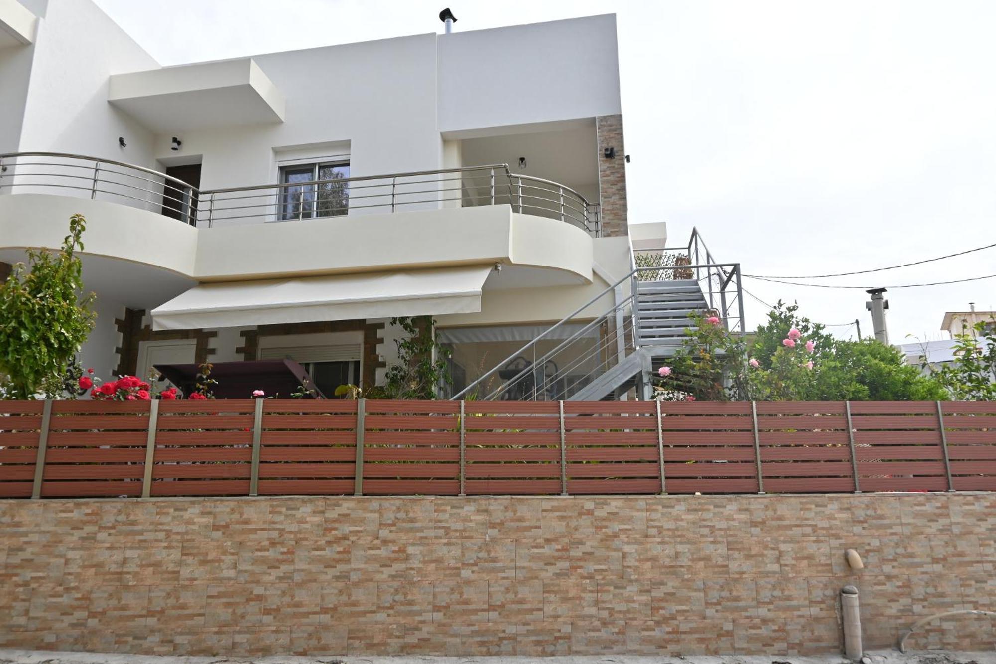 Mika's B Luxury House Near Faliraki Lägenhet *